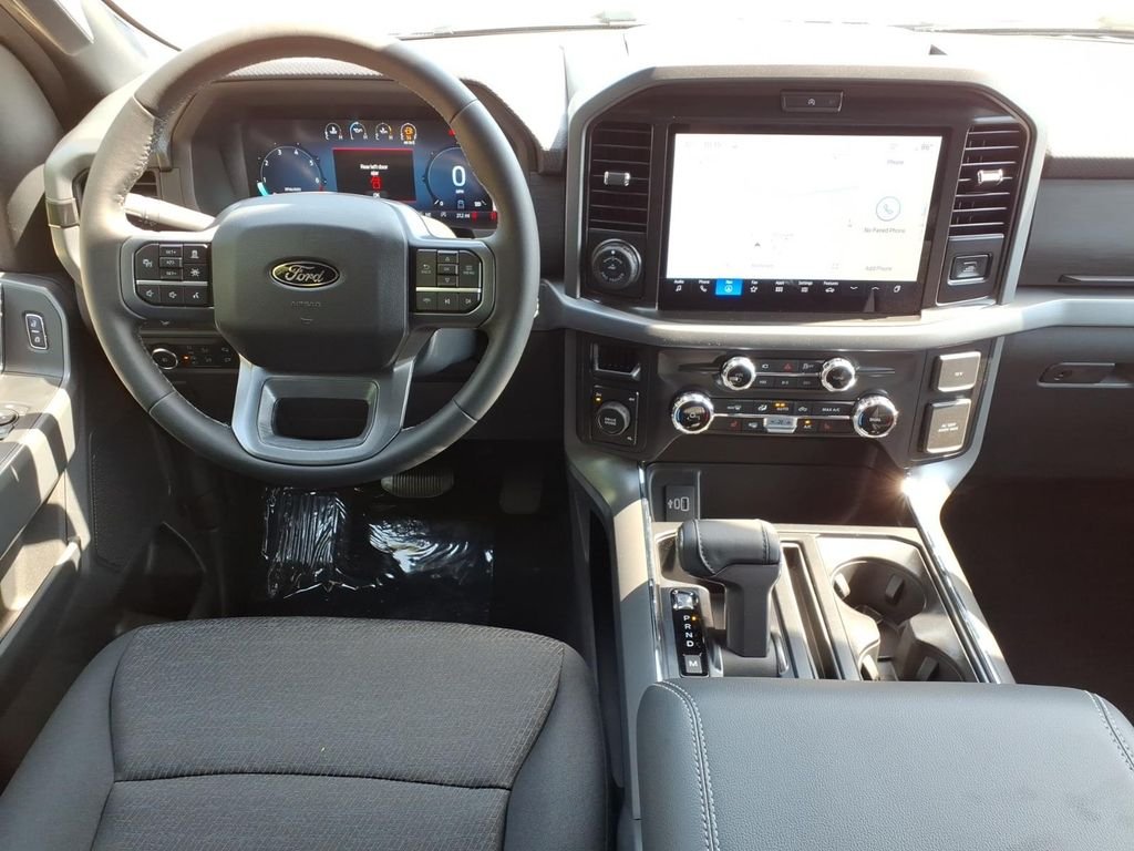New 2026 Agate Black Metallic Ford XLT image 17