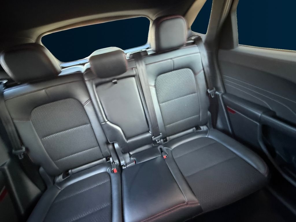 Used 2025 Gray Ford ST-Line image 18