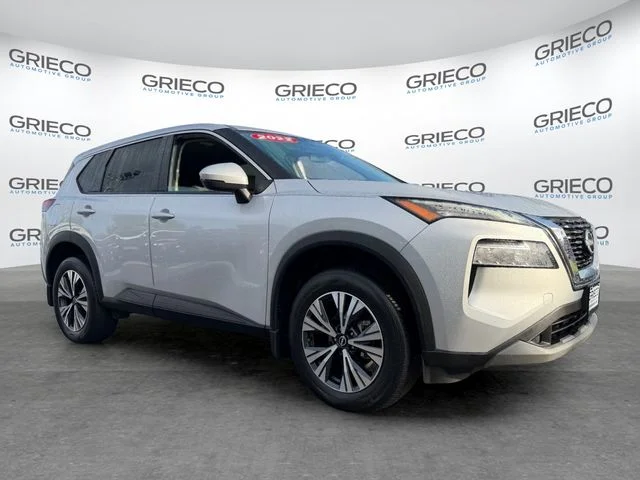 Used 2022 Silver Nissan SV image 1
