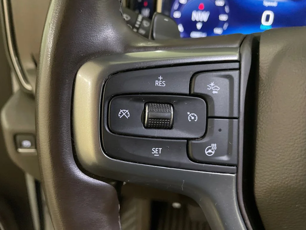 Used 2024 Iridescent Pearl Tricoat Chevrolet LTZ image 14