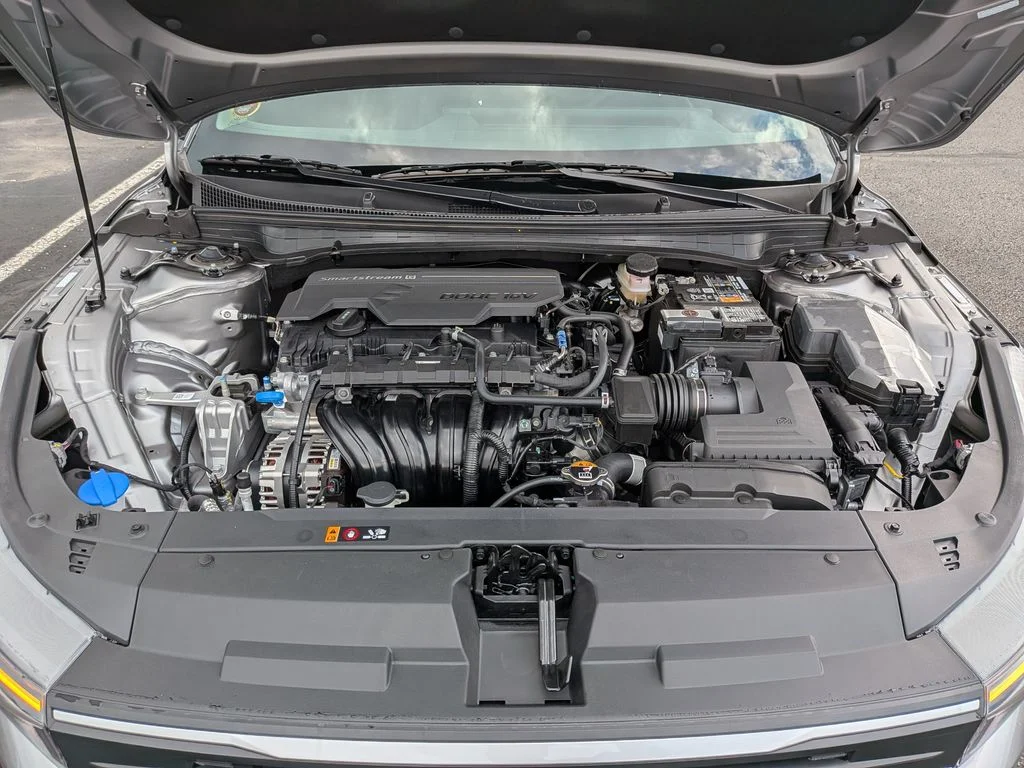 New 2026 Steel Gray Kia LXS image 35