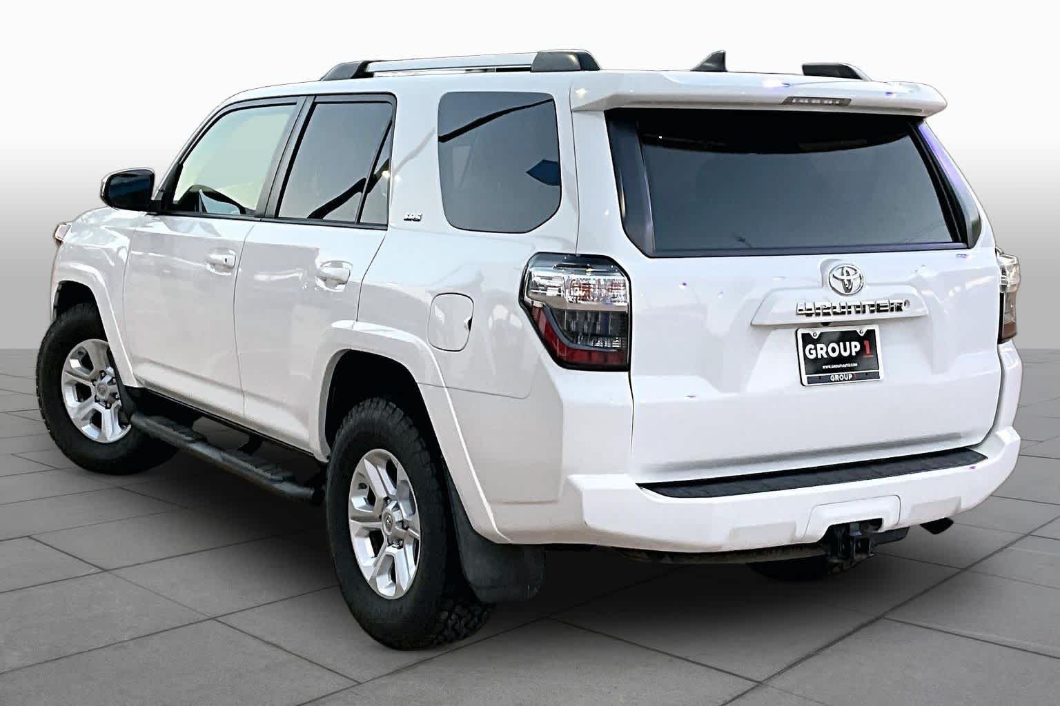 Used 2021 Super White Toyota SR5 image 12