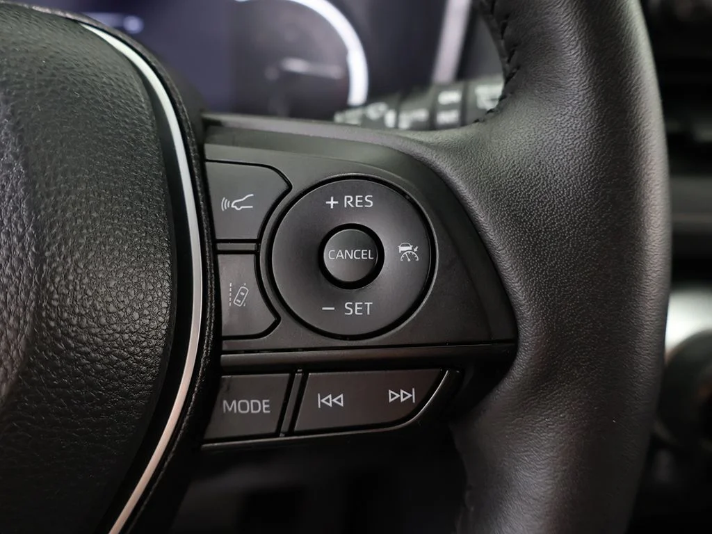Used 2024 Midnight Black Metallic Toyota XLE image 43