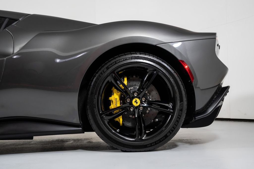 Used 2023 Gray Ferrari  image 13