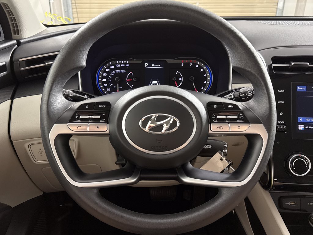 2024 Hyundai Tucson SE - Photo 17