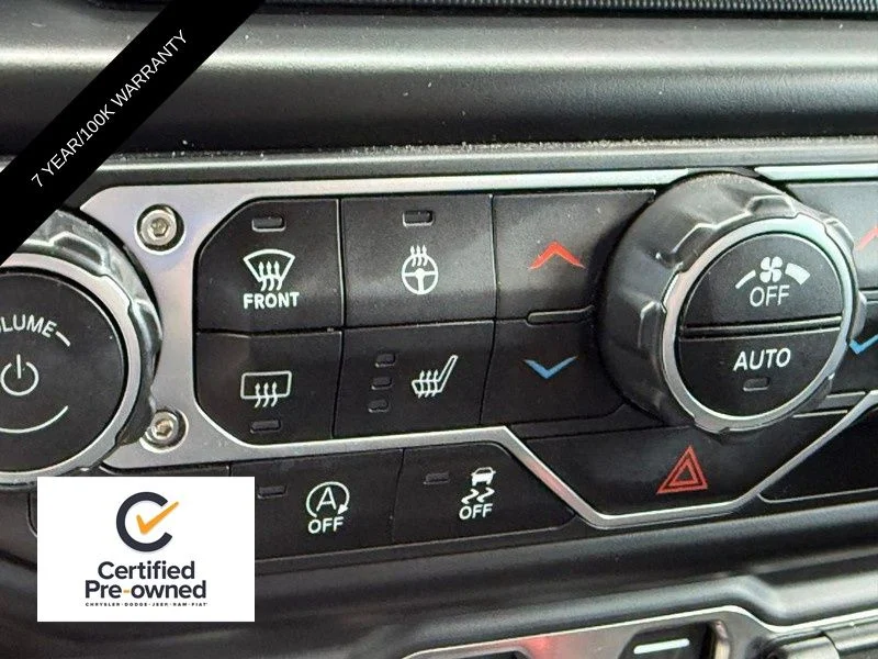 Used 2023 Black Jeep Sport S image 24