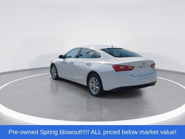 Used 2025 White Chevrolet LT image 6
