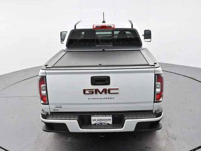 Used 2022 SUMMIT WHITE GMC 2WD Elevation image 35