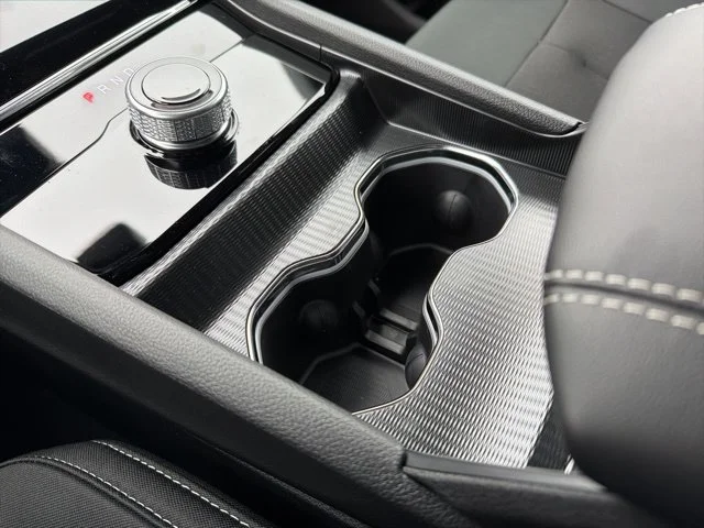 New 2026 White Jeep Laredo X image 24