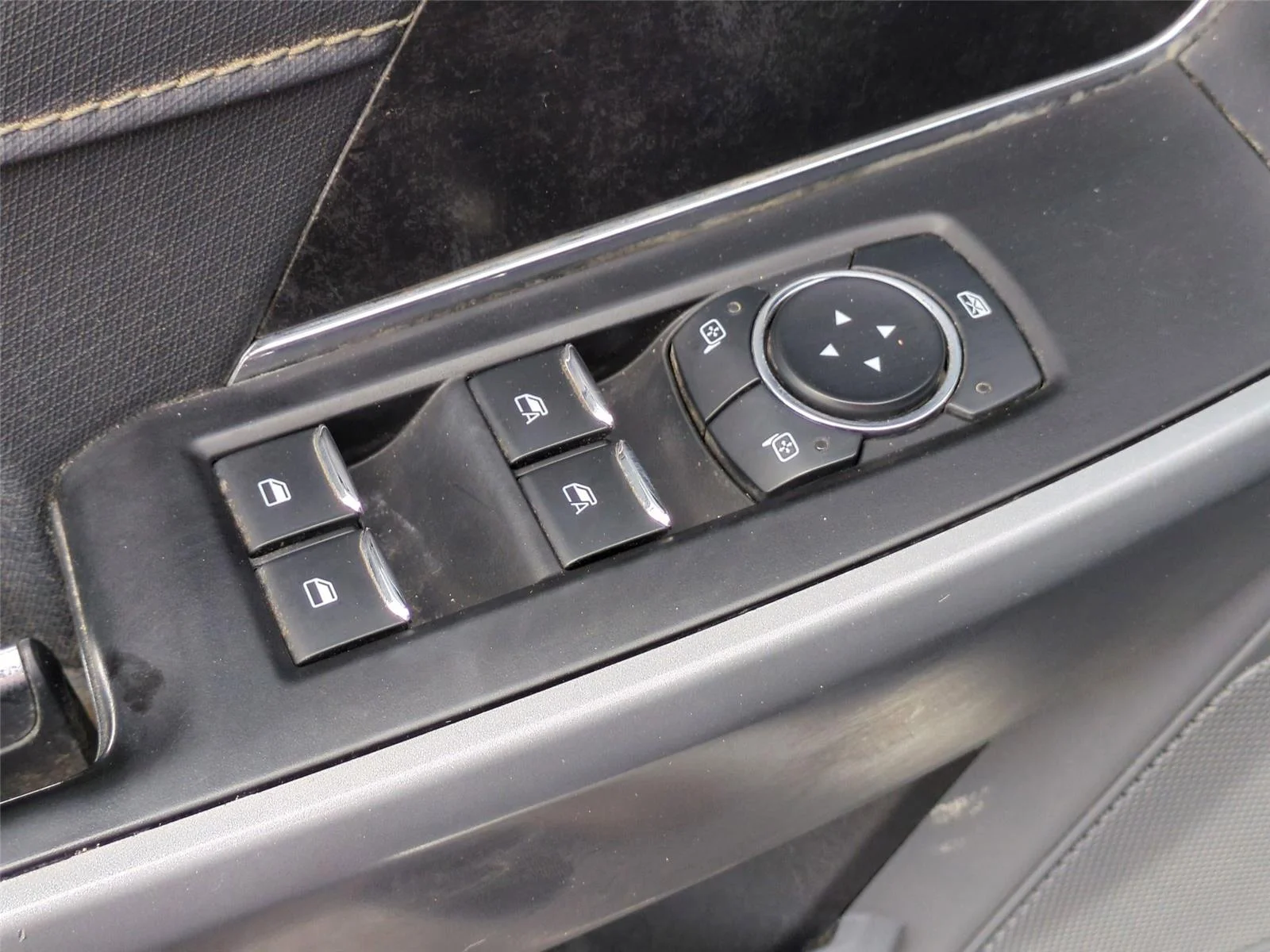 Used 2023 Oxford White Ford XL image 17