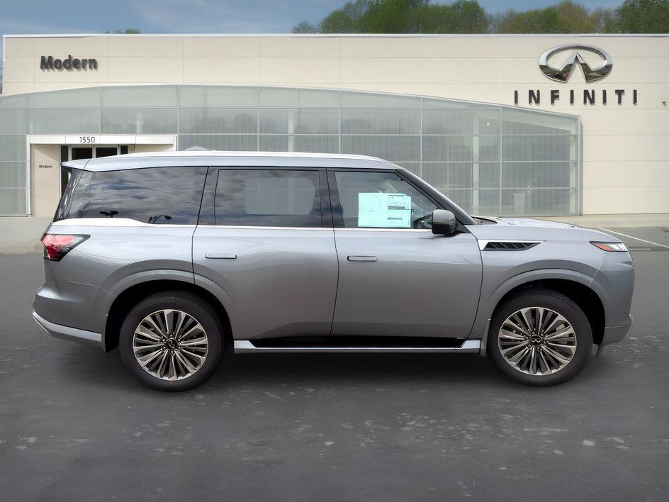 Certified Used 2026 Dynamic Metal INFINITI LUXE image 4