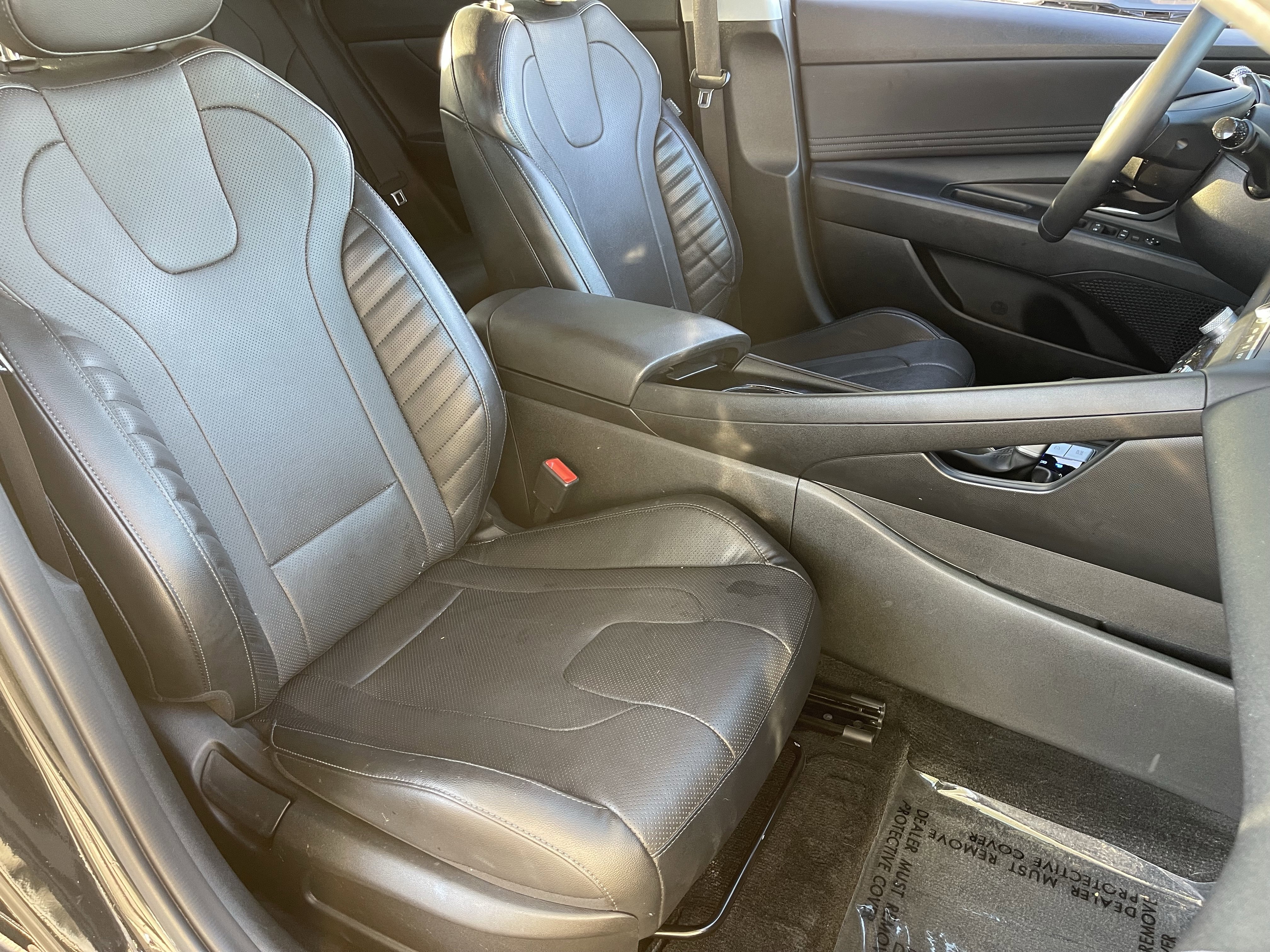 Used 2023 Onyx Black Hyundai Limited image 12