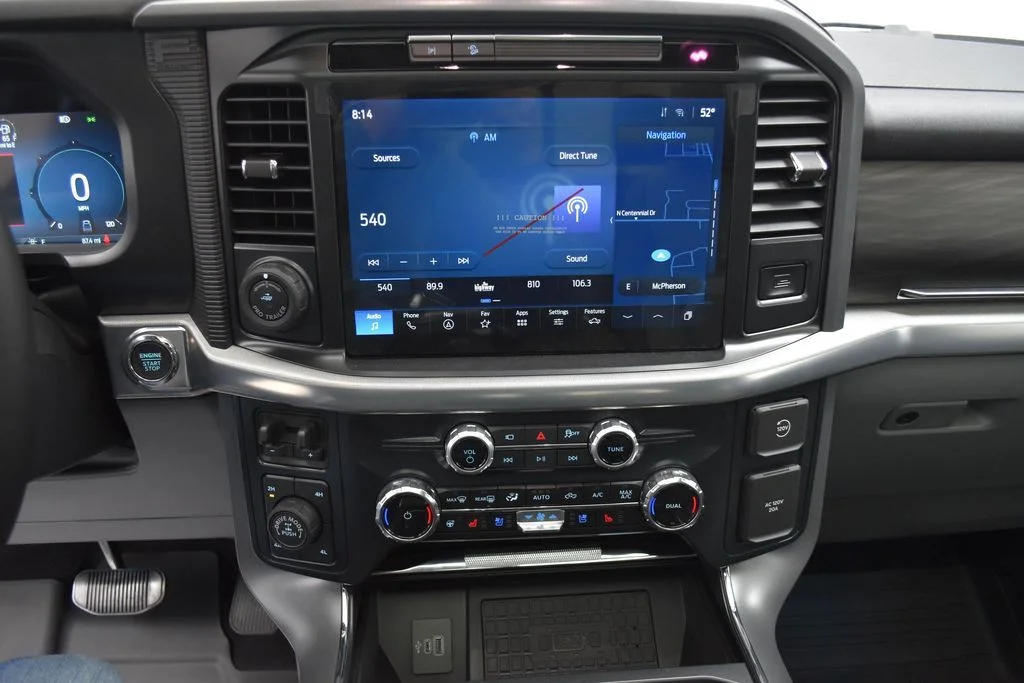 New 2025 White Ford Lariat image 10