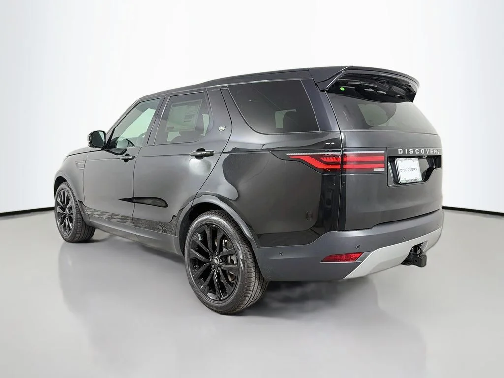 New 2026 Santorini Black Land Rover S image 7