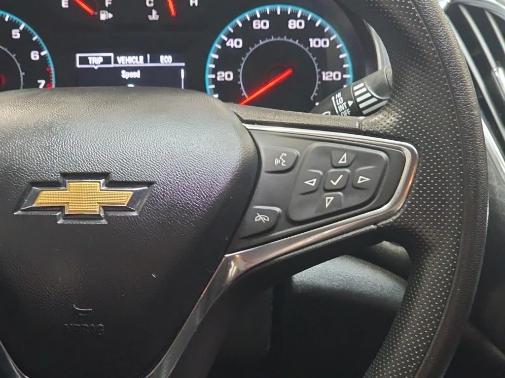 Used 2020 Blue Chevrolet LT image 16