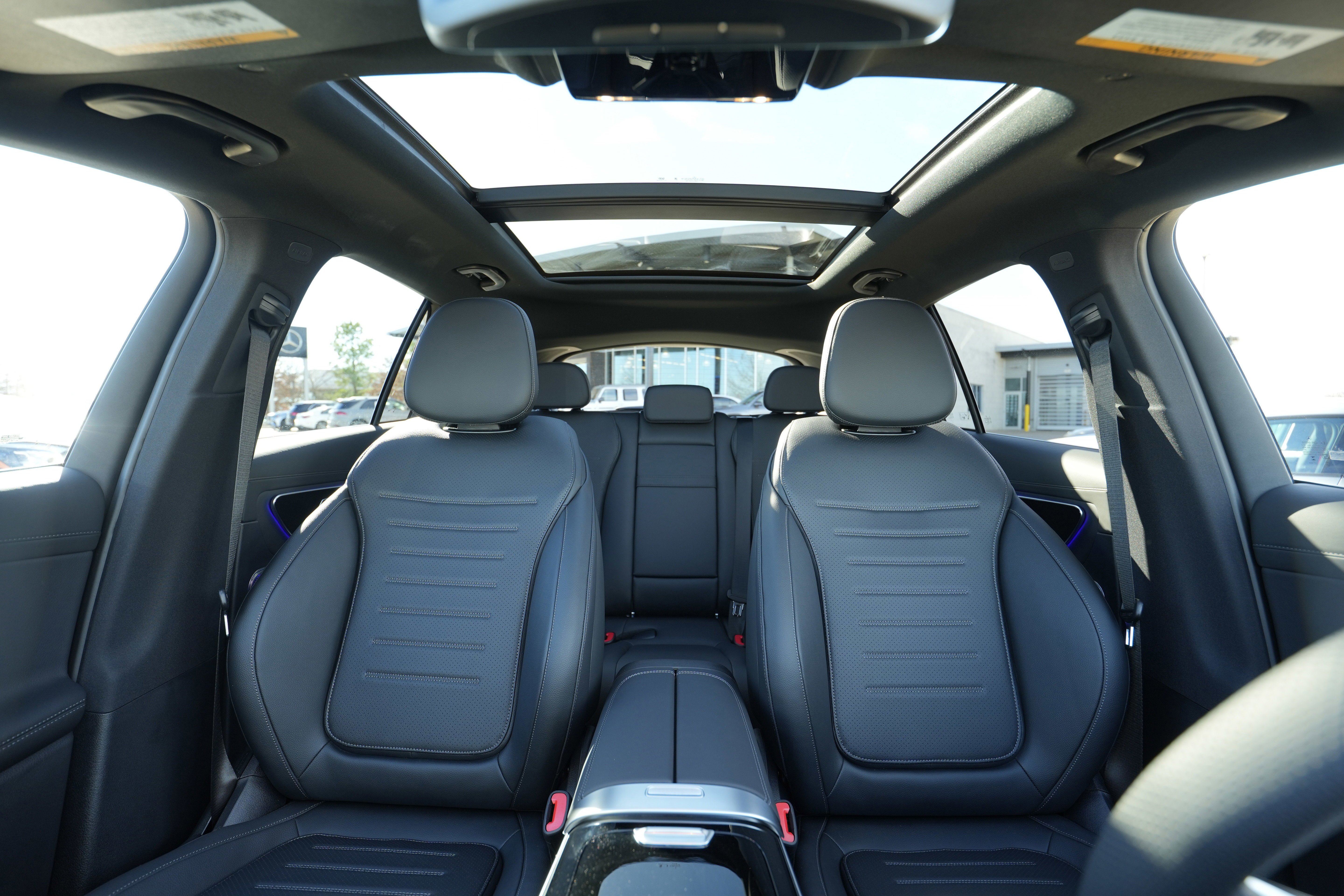 Certified Used 2026 MANUFAKTUR Alpine Gray Mercedes-Benz GLC 300 image 33
