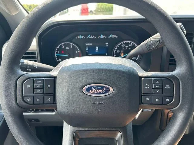 New 2026 Oxford White Ford F-450® XL image 24