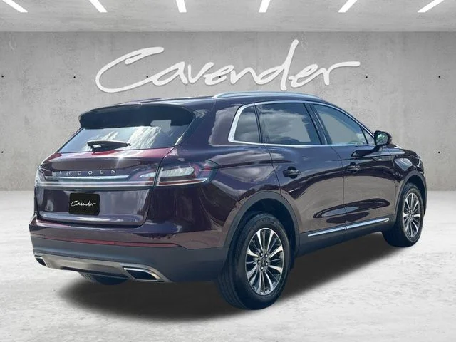 Used 2022 Red Lincoln Standard image 17