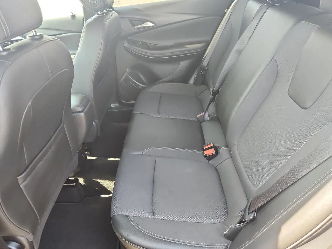 2025 Buick Encore GX Preferred - Photo 15