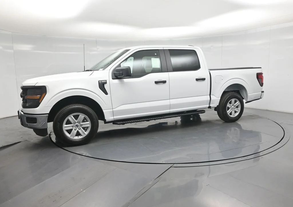New 2026 White Ford XL image 24