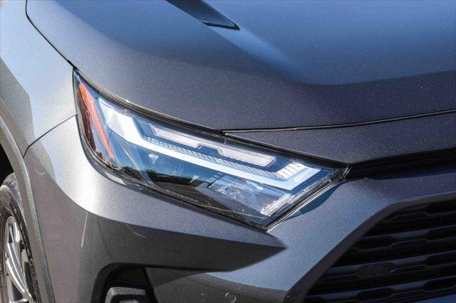 Certified Used 2024 MAGNETIC GRAY MET. Toyota  image 12