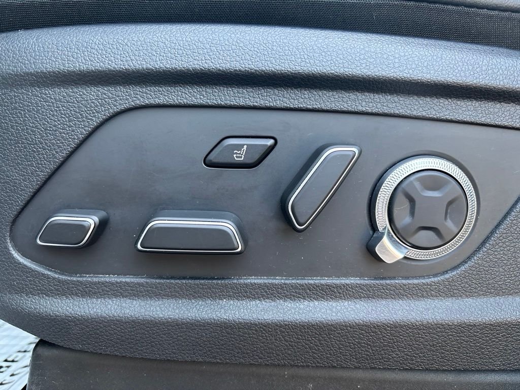 Certified Used 2023 White Hyundai Calligraphy image 21