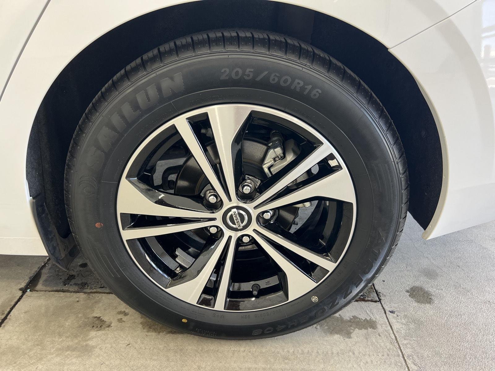 2022 Nissan Sentra SV - Photo 10