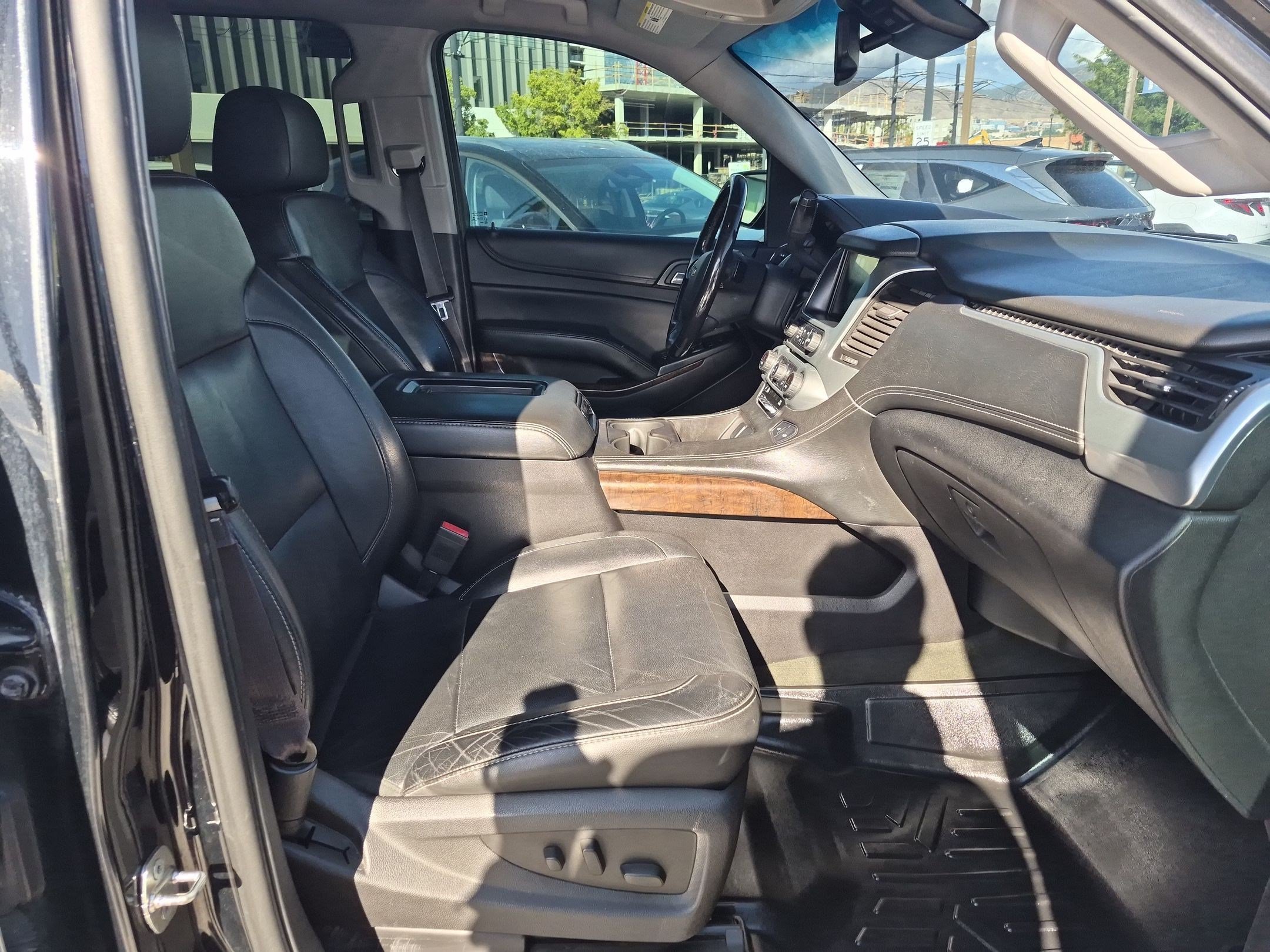 Used 2015 Black Chevrolet LT image 30