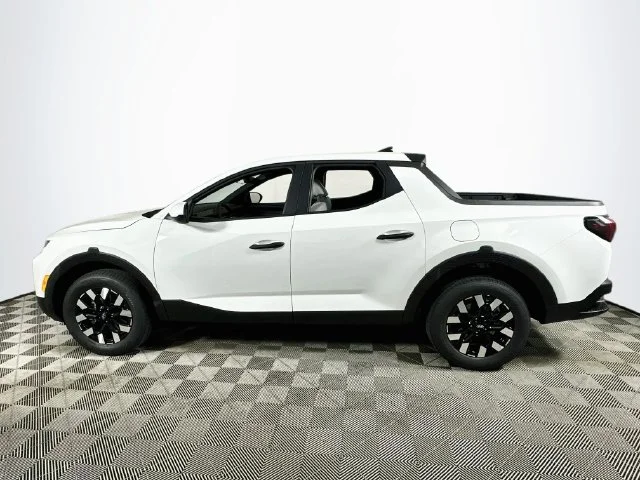 New 2027 White Hyundai SE image 7