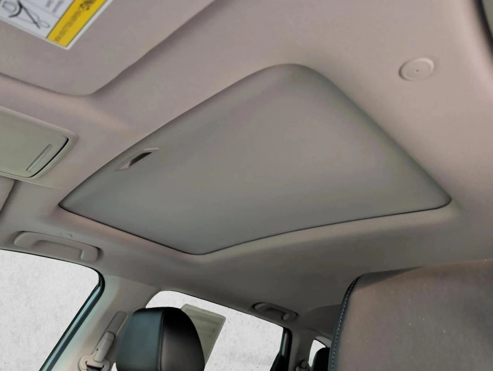 Used 2023 Lunar Silver Metallic Honda EX-L image 21
