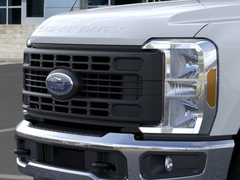 New 2026 Oxford White Ford F-250® XL image 17