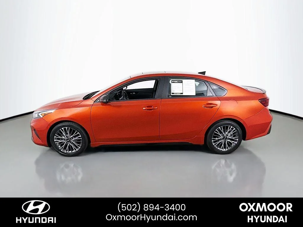 Used 2023 Fire Orange Kia GT-Line image 4