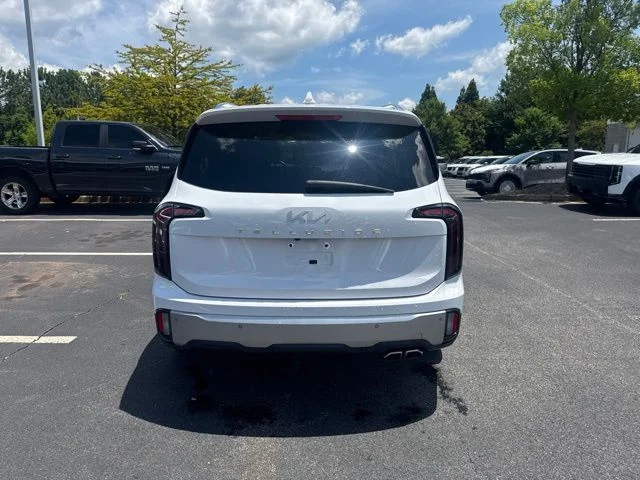 Certified Used 2024 White Kia EX image 4