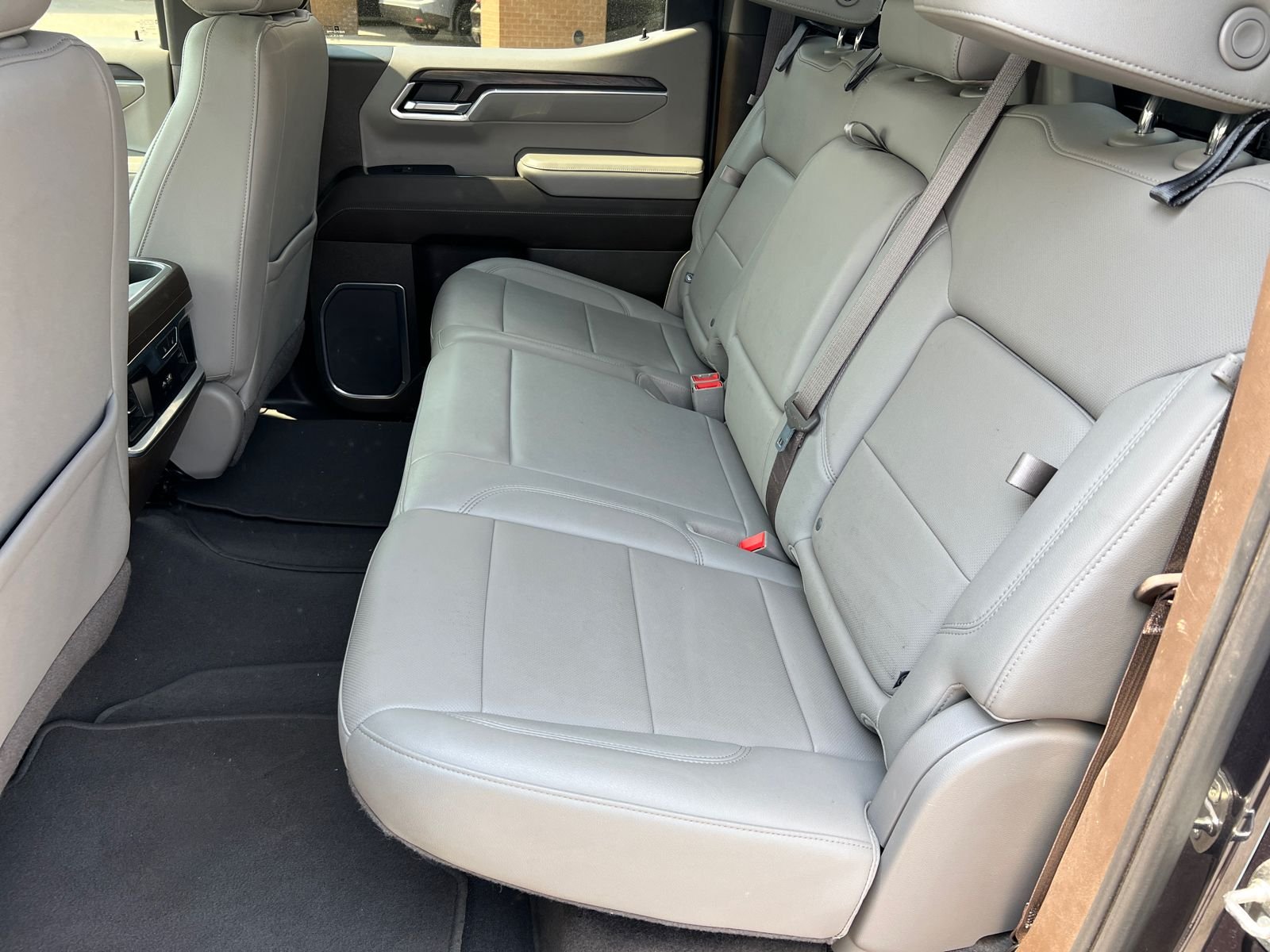 2022 GMC Sierra 1500 SLT - Photo 23