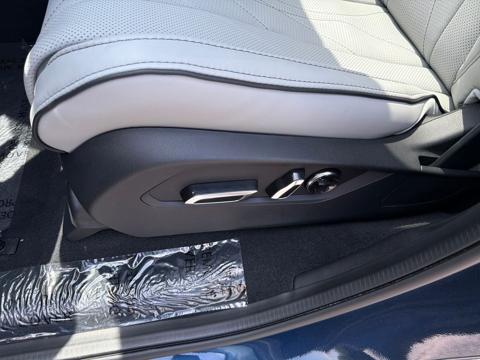 New 2026 Canyon River Blue Metallic Acura Advance Package image 29