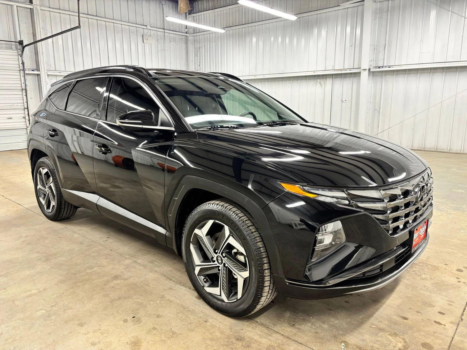 Used 2023 Black Hyundai Limited image 1
