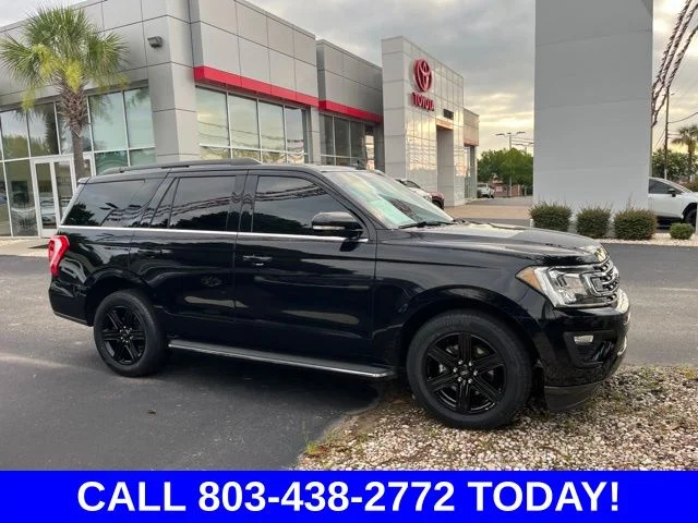 Used 2021 Black Ford XLT image 2