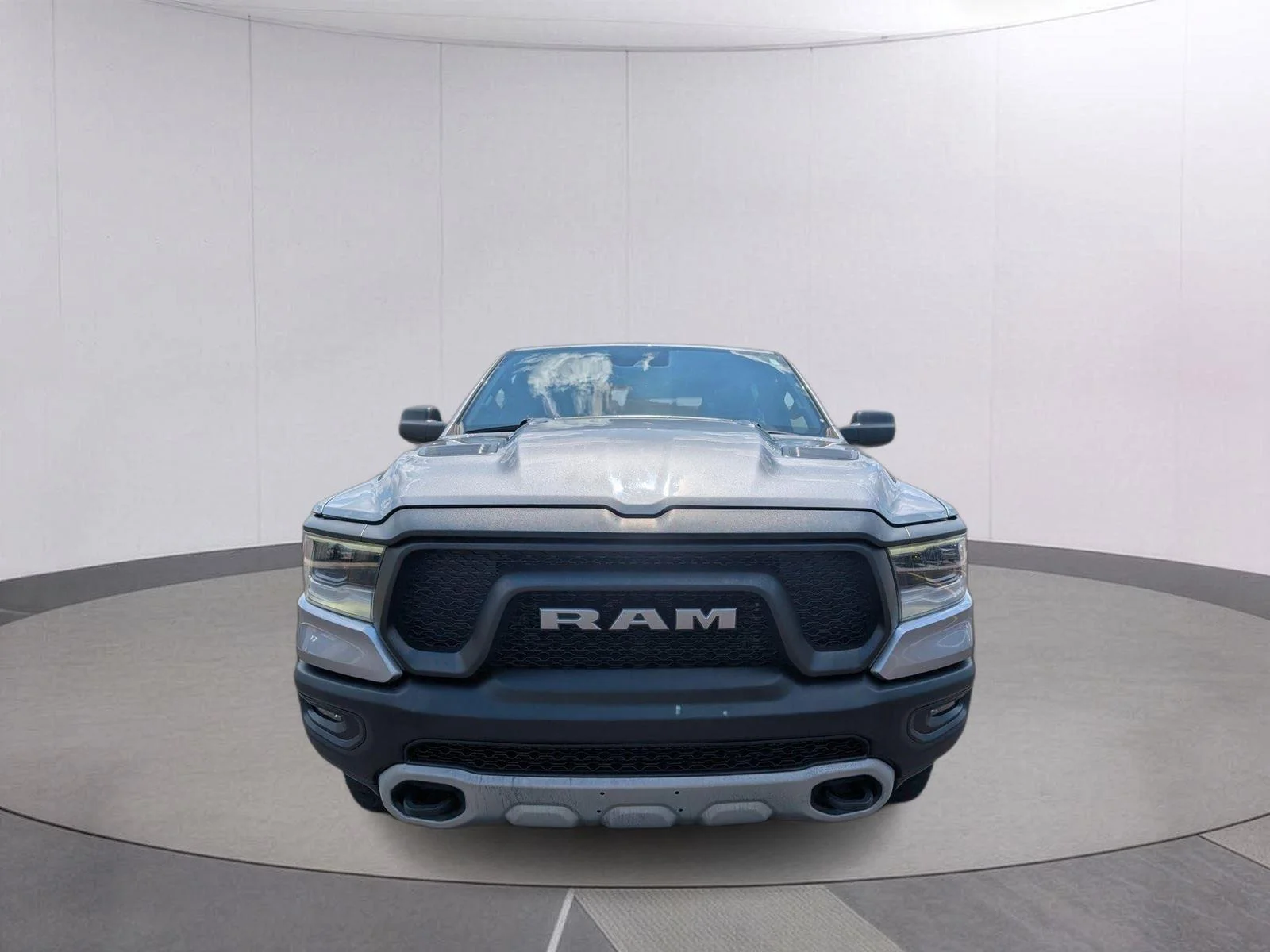 Used 2022 Billet Silver Metallic Clearcoat Ram Rebel image 8