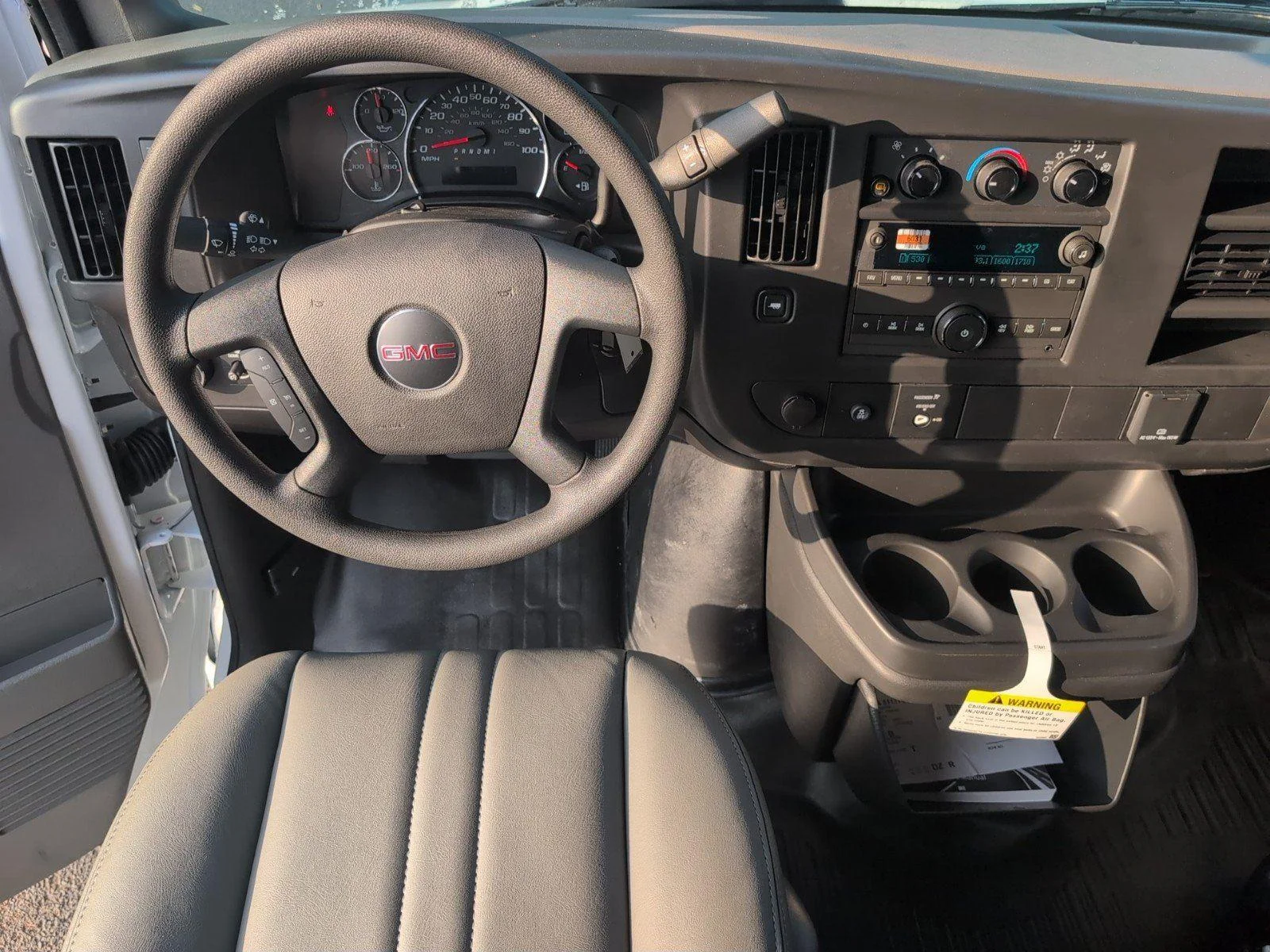 New 2026 Summit White GMC Work Van image 35
