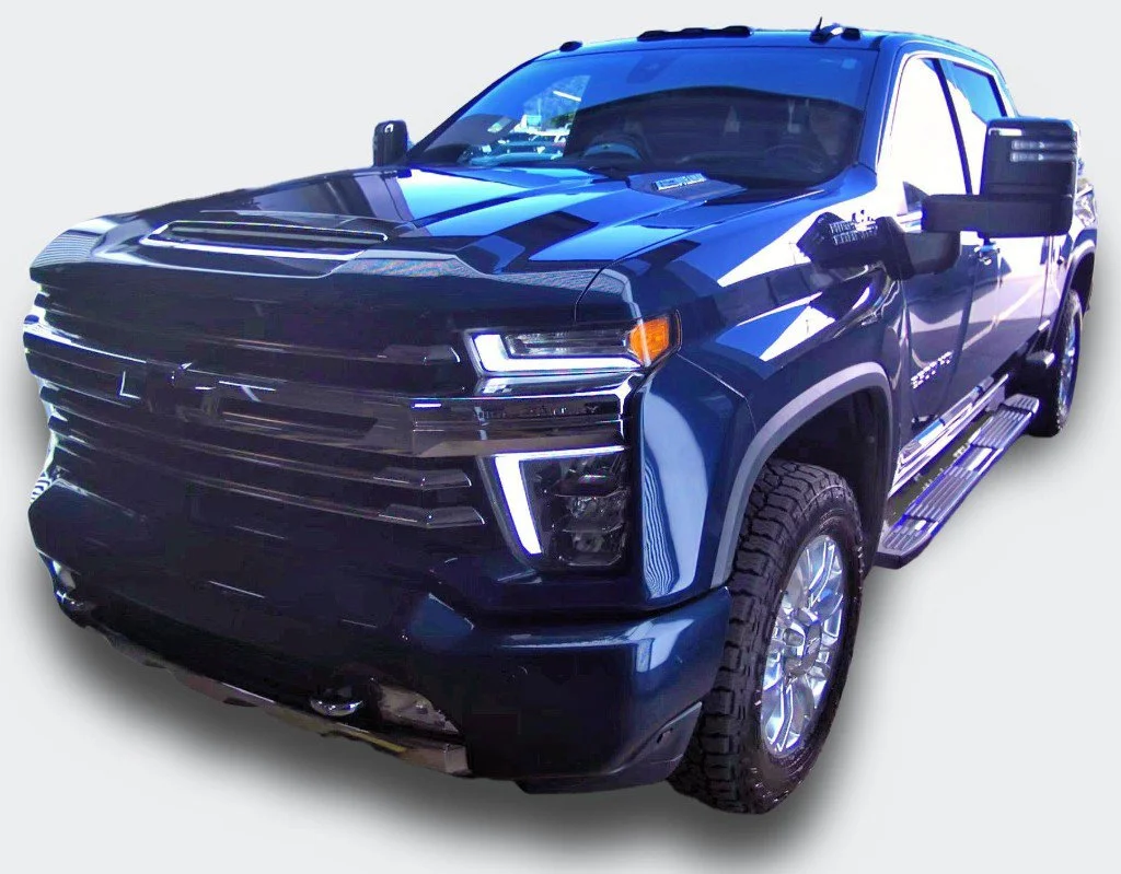 Used 2020 Blue Chevrolet High Country image 2
