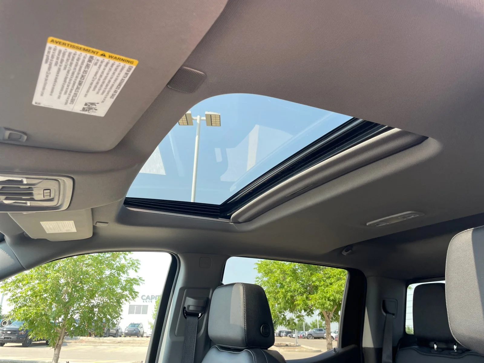 Used 2024 Black GMC Elevation Crew Cab image 22