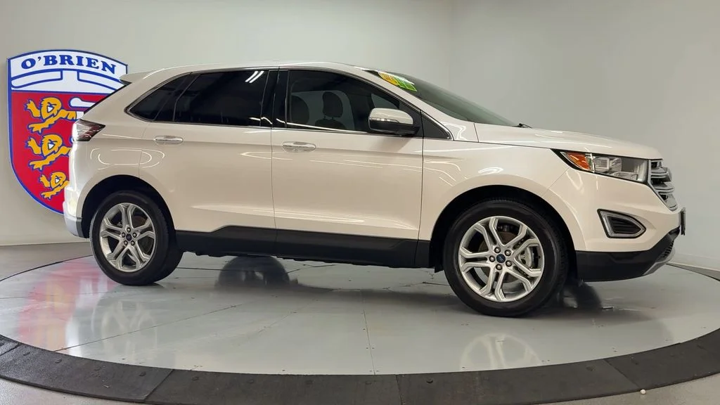 Used 2018 White Platinum Clearcoat Metallic Ford Titanium image 3