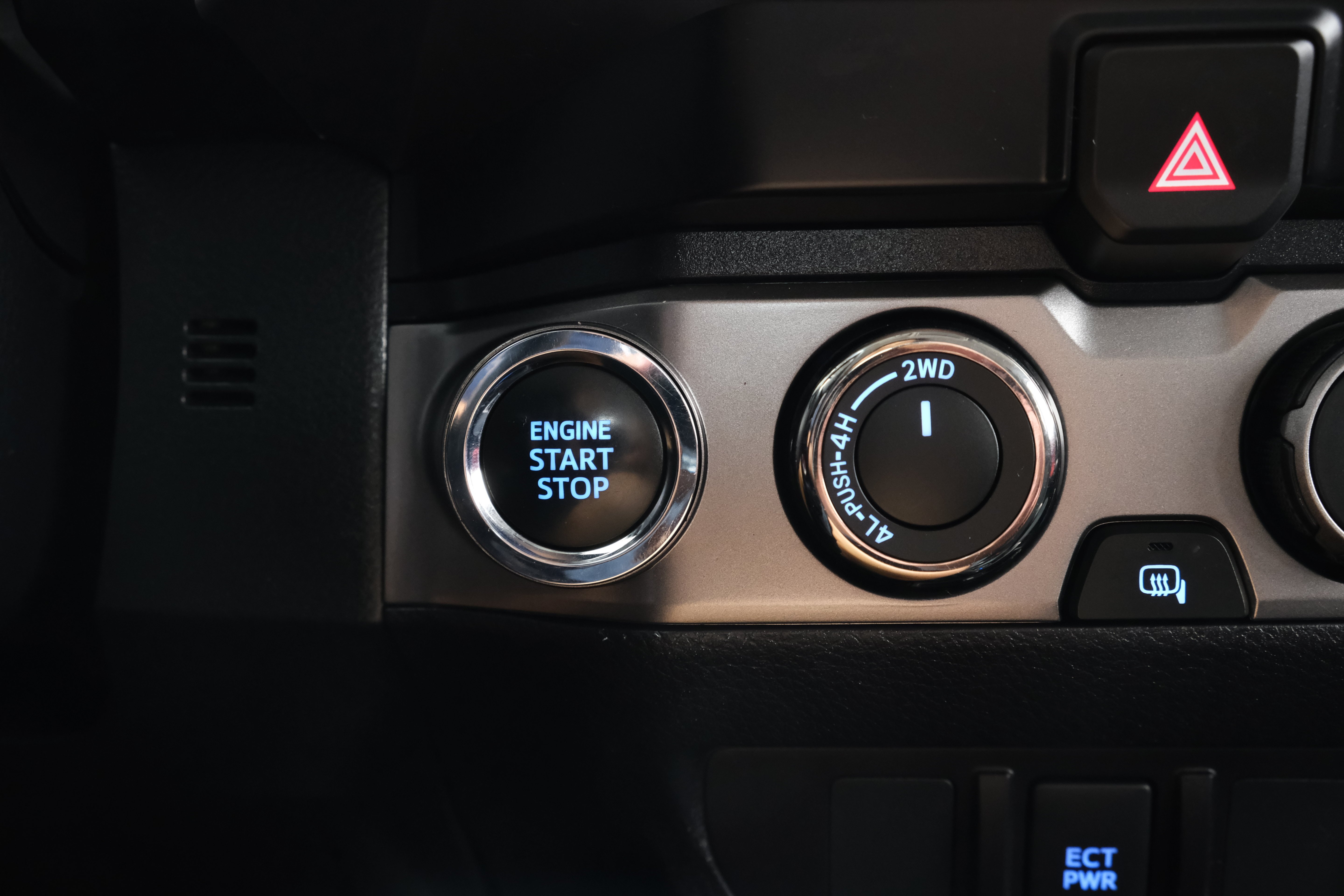 2023 Toyota Tacoma SR5 - Photo 18