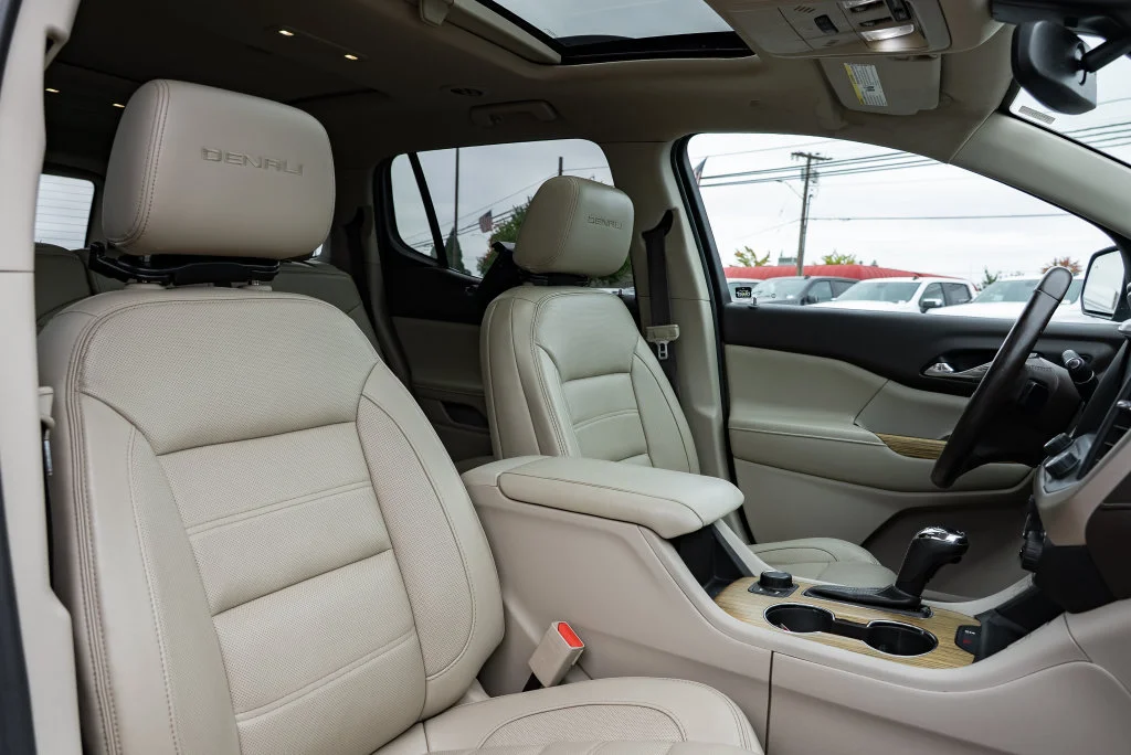 Used 2017 MINERAL METALLIC GMC Denali image 34