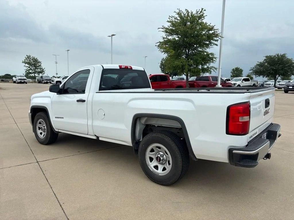 Used 2017 SUMMIT WHITE GMC 2WD Reg Cab 133.0" image 3