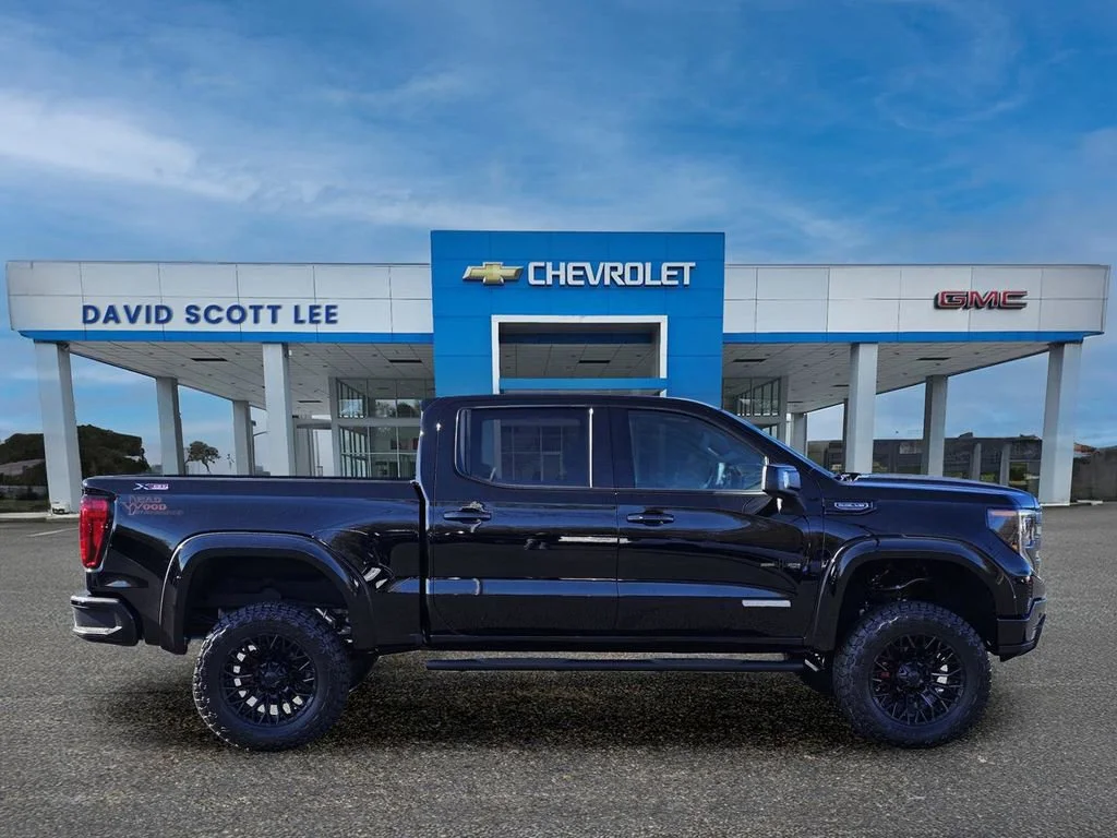 New 2026 Onyx Black GMC Elevation image 8