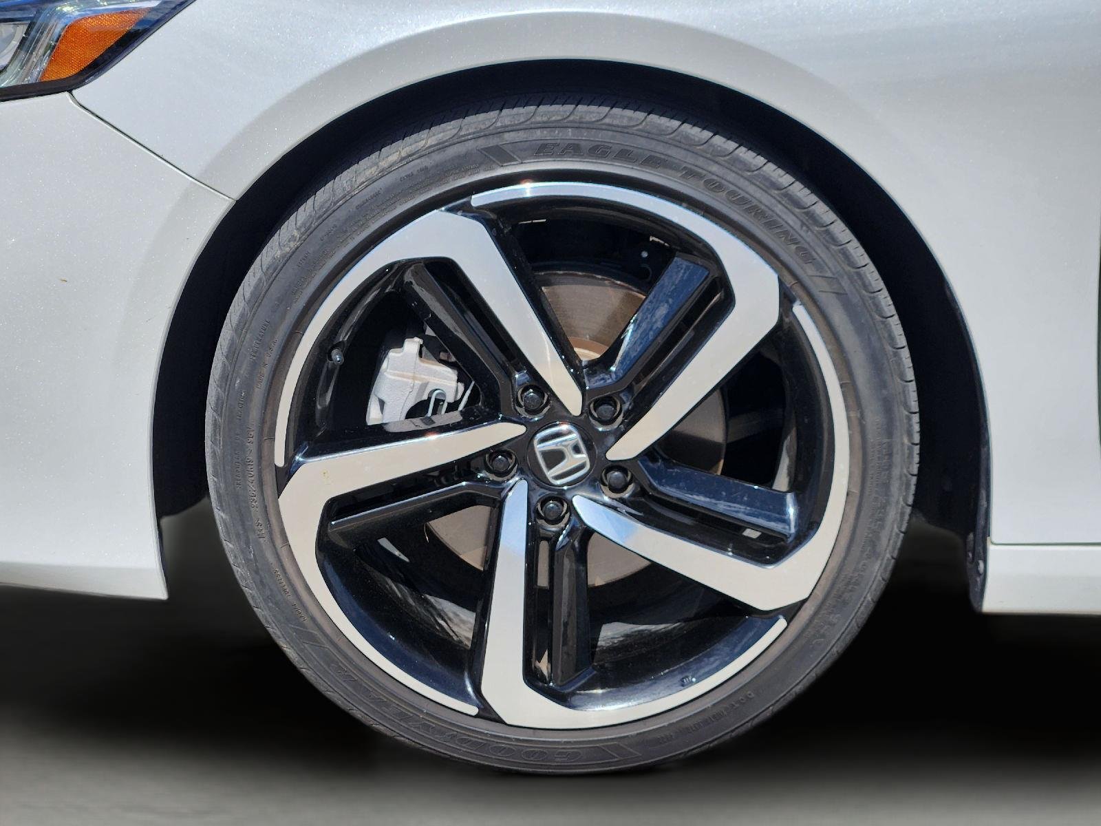 Used 2022 Platinum White Pearl Honda Sport image 9