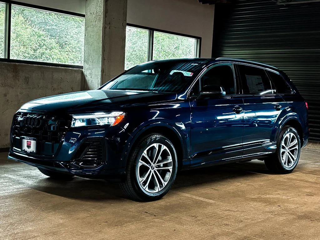 2026 Audi Q7 45 Premium Plus