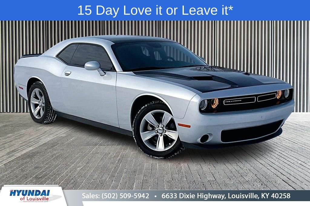 2022 Dodge Challenger SXT