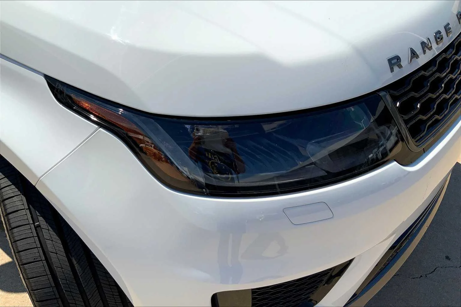 Used 2021 Fuji White Land Rover HSE Silver Edition image 54